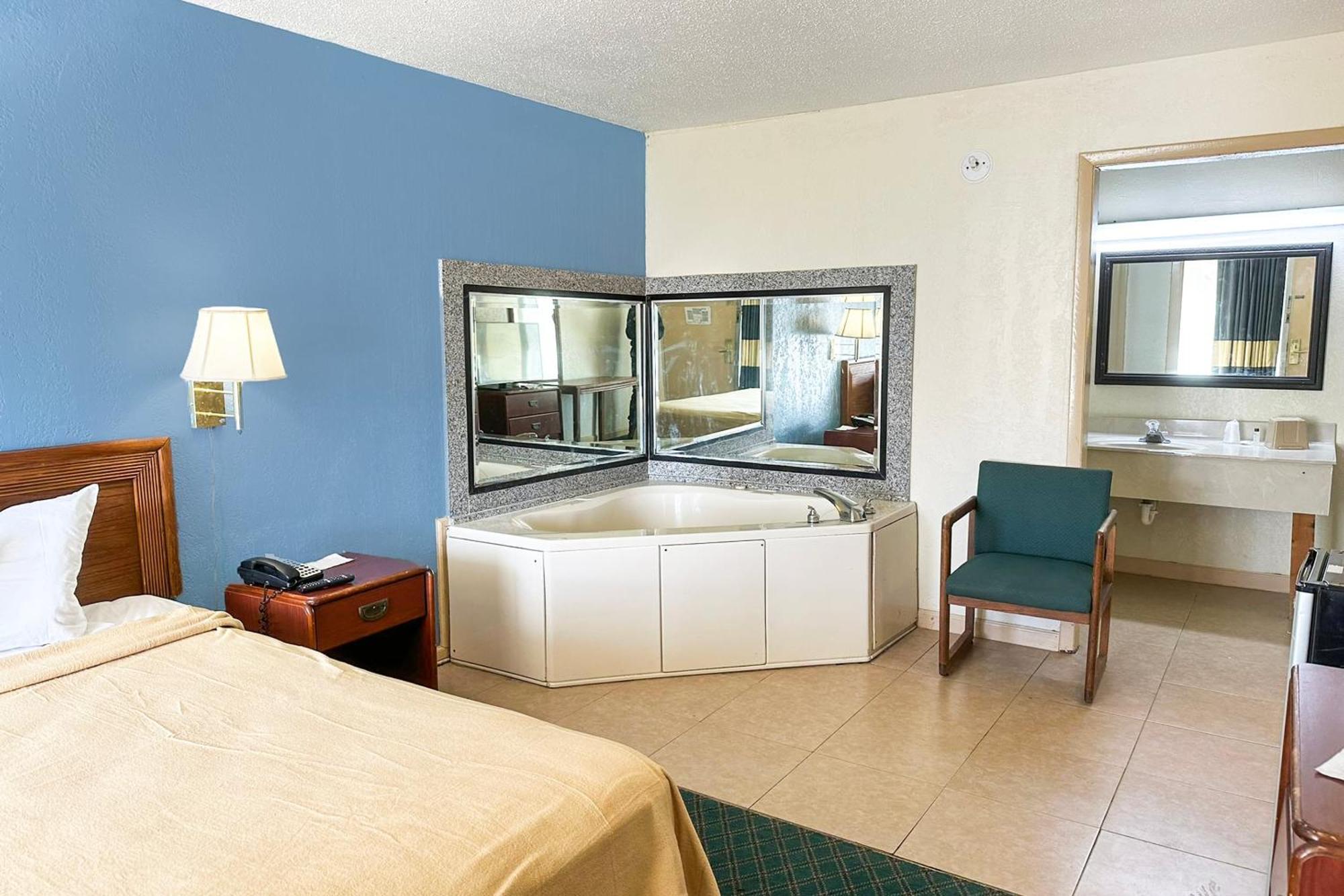 Super Inn & Suites By Oyo Milledgeville Exteriér fotografie