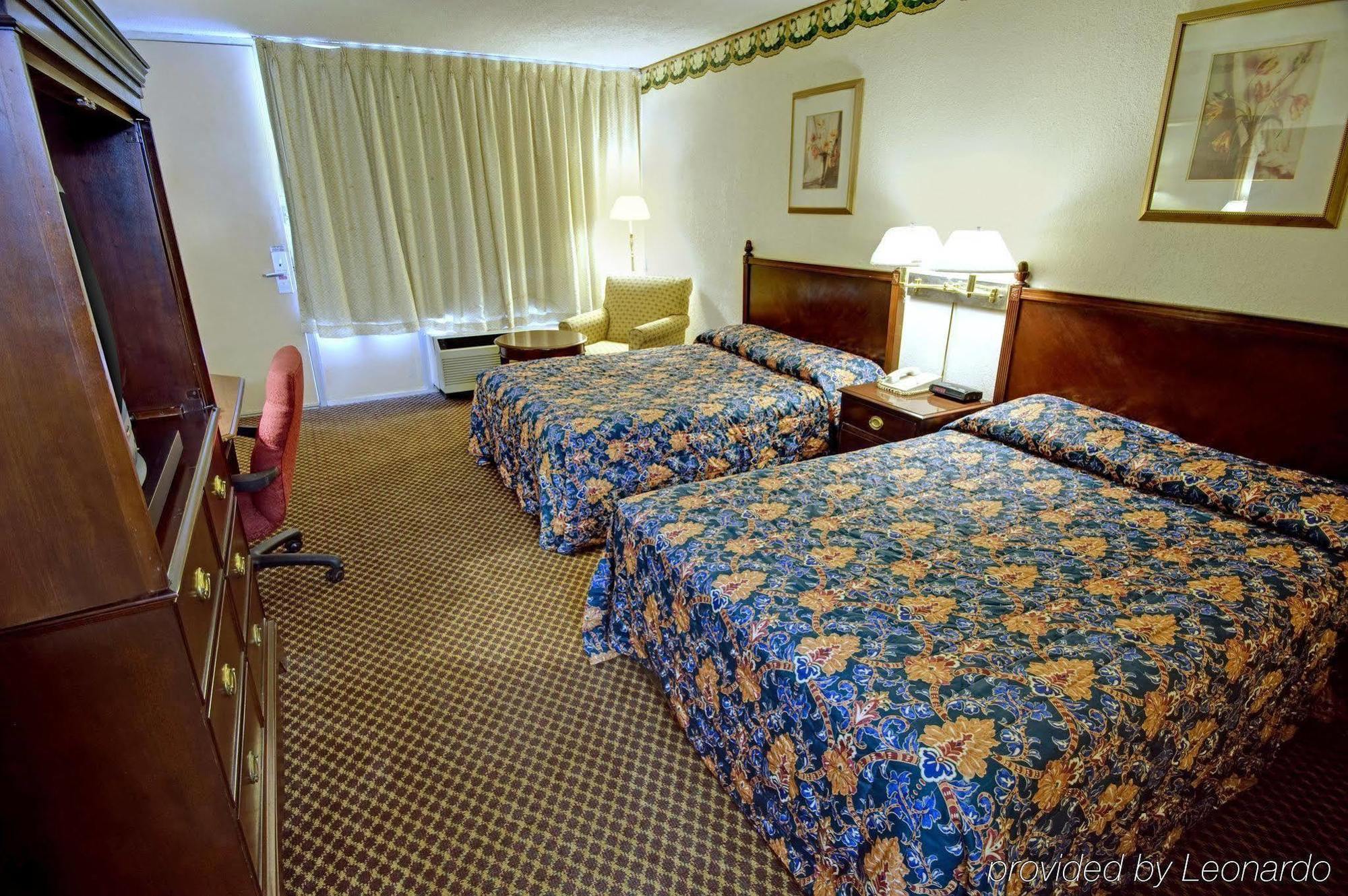 Super Inn & Suites By Oyo Milledgeville Exteriér fotografie