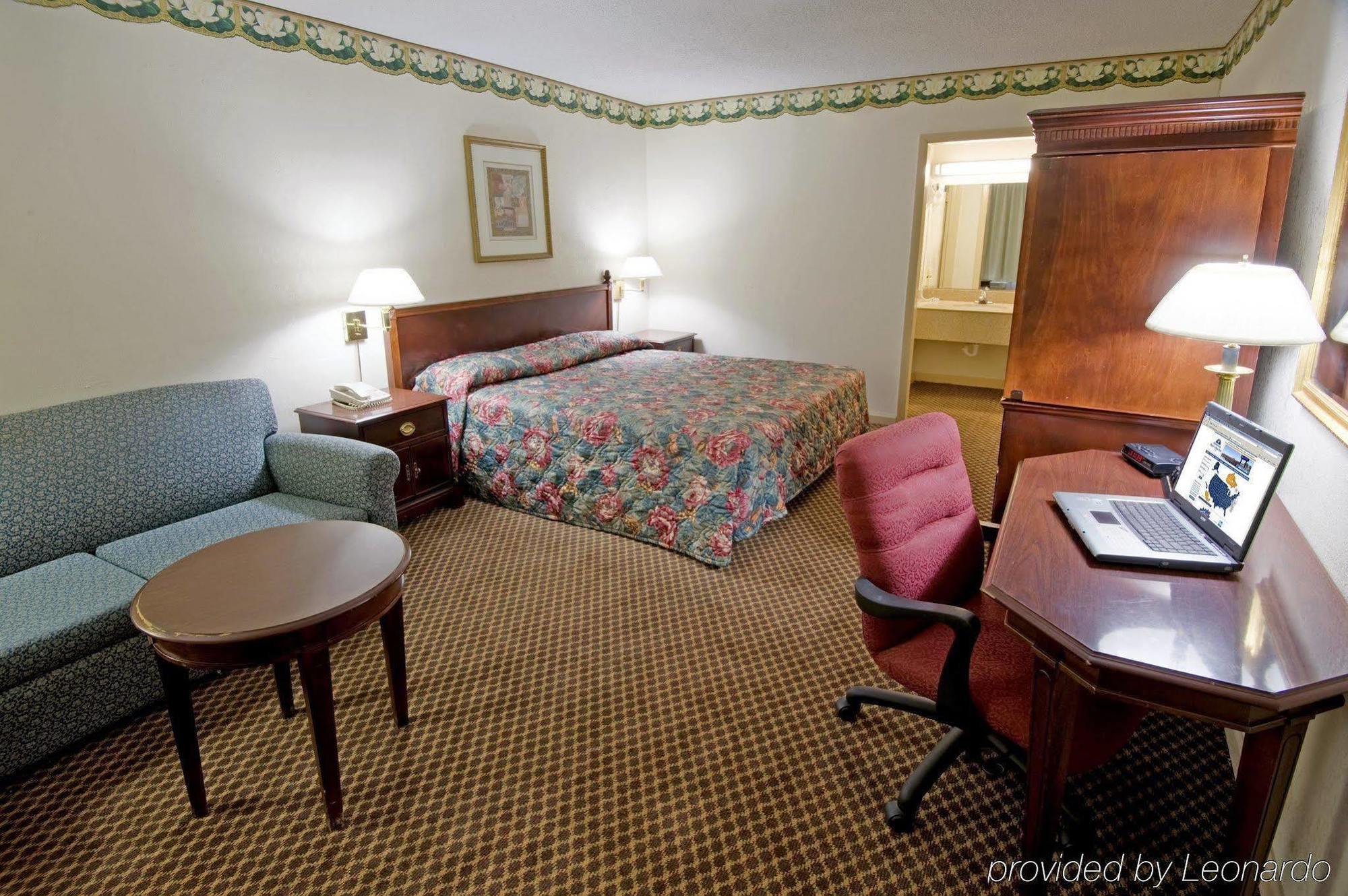 Super Inn & Suites By Oyo Milledgeville Exteriér fotografie