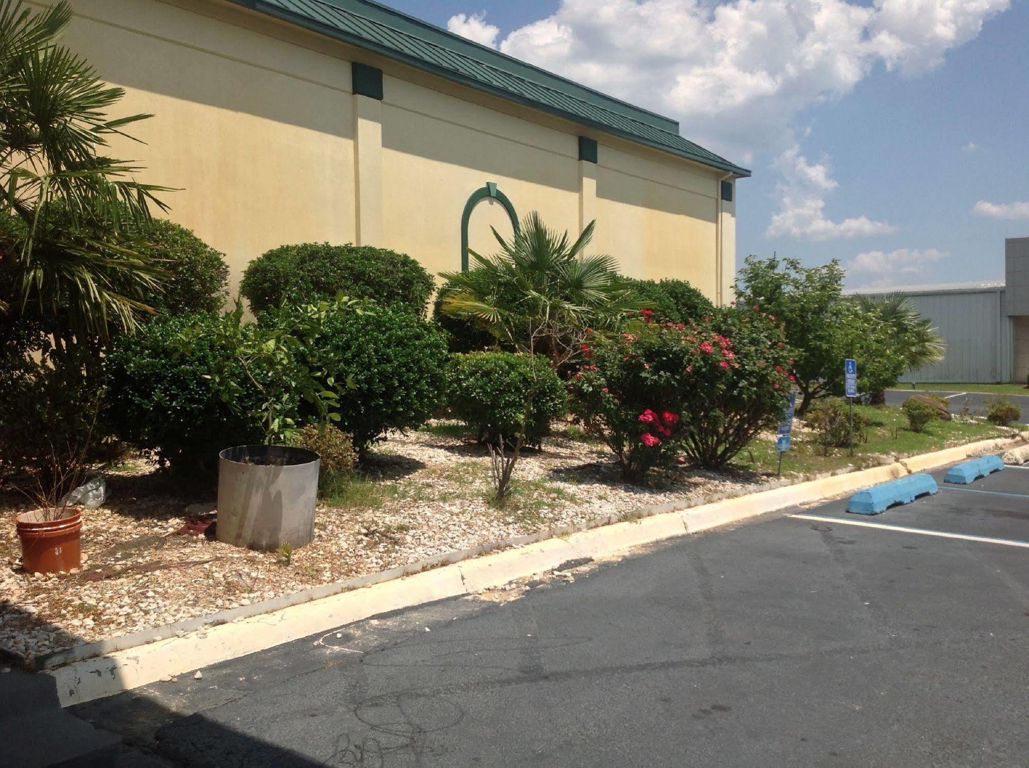 Super Inn & Suites By Oyo Milledgeville Exteriér fotografie